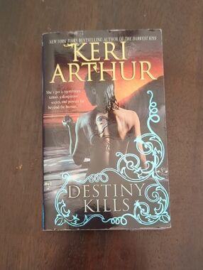 Destiny Kills - Paperback Book